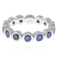 Anillo en plata con Zafiro azul de Madagascar