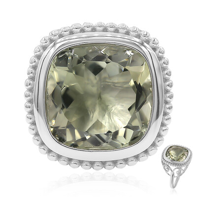 Anillo en plata con Amatista verde