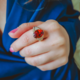 Anillo en oro con Granate Hesonita