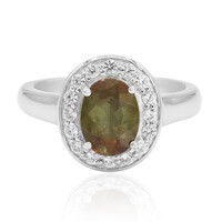 Anillo en plata con Andalucita