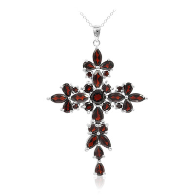 Collar en plata con Granate
