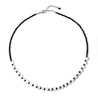 Collar en plata con Espinela negra