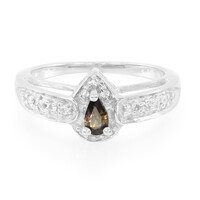 Anillo en plata con Zafiro color cambiante no calentado