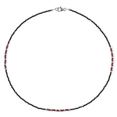 Collar en plata con Espinela negra