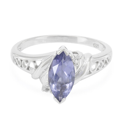 Anillo en plata con Iolita de Madagascar