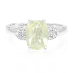 Anillo en plata con Ortoclasa