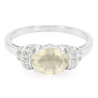 Anillo en plata con Ortoclasa