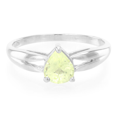 Anillo en plata con Crisoberilo de Brasil