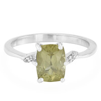 Anillo en plata con Apatita Xia