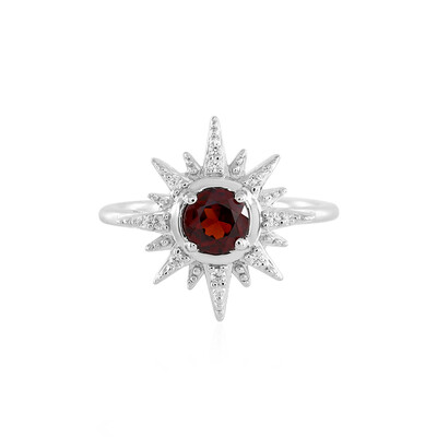 Anillo en plata con Granate de Mozambique