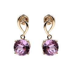 Pendientes en oro con Cuncita