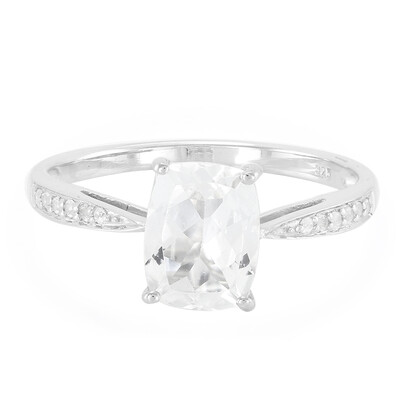 Anillo en plata con Goshenita