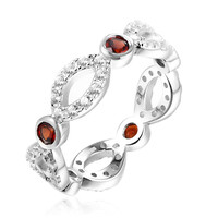 Anillo en plata con Granate de Mozambique