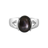 Anillo en plata con Zafiro estrella negra