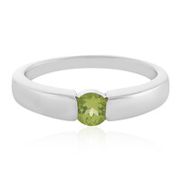 Anillo en plata con Peridoto