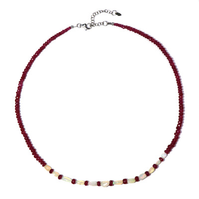 Collar en plata con Ópalo de Welo