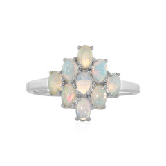 Anillo en plata con Ópalo de Welo