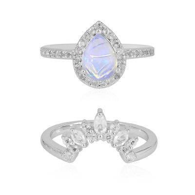 Anillo en plata con Ópalo de Welo