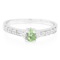 Anillo en plata con Granate verde menta de Merelani
