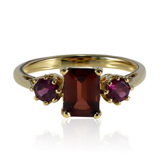 Anillo en plata con Granate de Mozambique