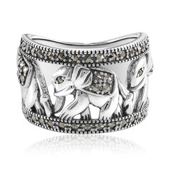 Anillo en plata con Marcasita