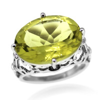 Anillo en plata con Cuarzo del Ouro Verde